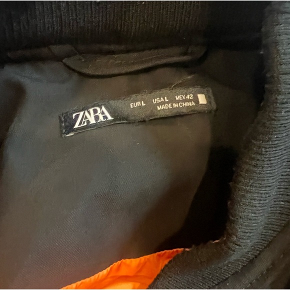 Zara Puffer Jacket/Vest - Picture 3 of 3